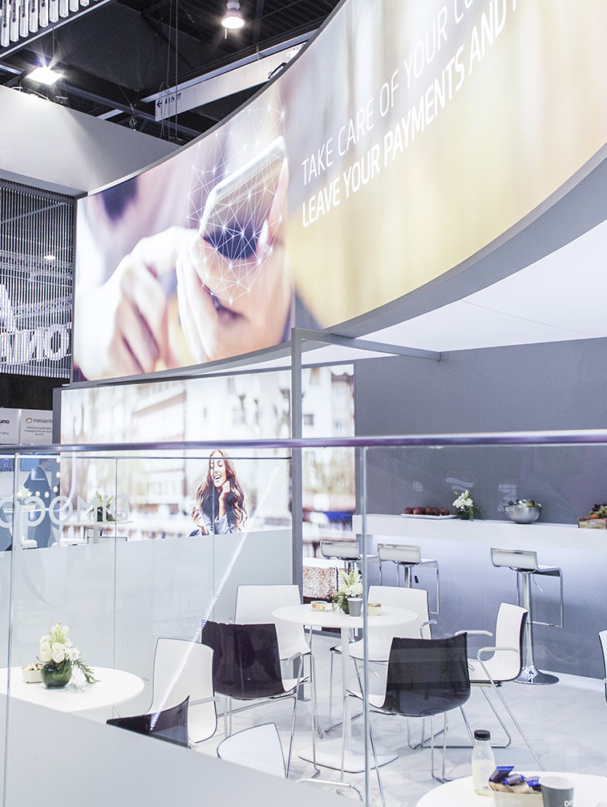 Dimoco_mwc_06_estudicastro